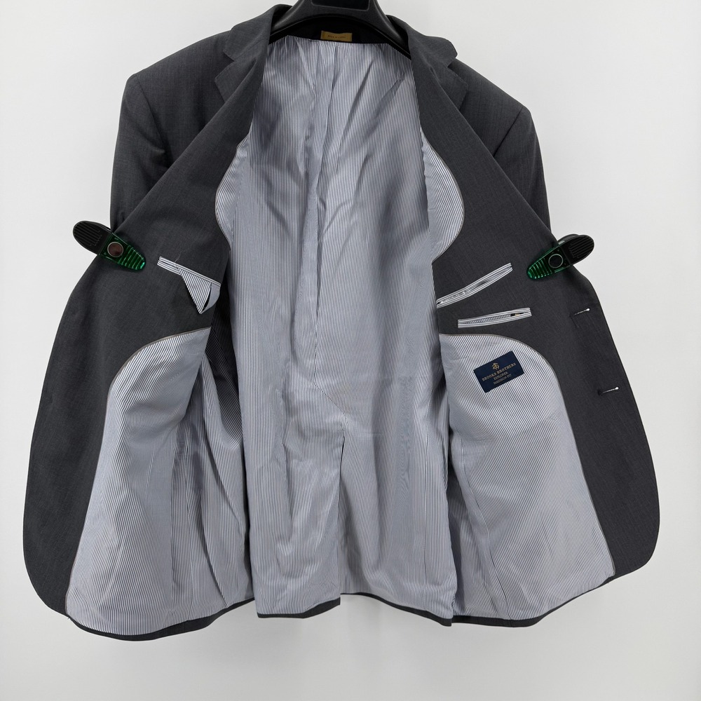 Brooks Brothers Explorer Madison Fit Suit Charcoal Gray 44S 38W Wool Blend Mens - Picture 2 of 16